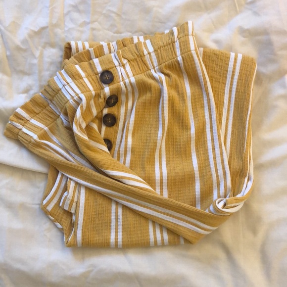 Flowy Beach Pants 🏖️ - Picture 11 of 11